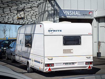 Tempo 100 godkendelse af campingvogn